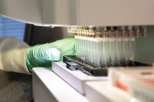 FDA chấp thuận thuốc điều trị bệnh Alzheimer của hãng Biogen