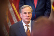 Thống đốc: Texas sẽ xây dựng bức tường biên giới riêng và bắt giữ người nhập cư bất hợp pháp