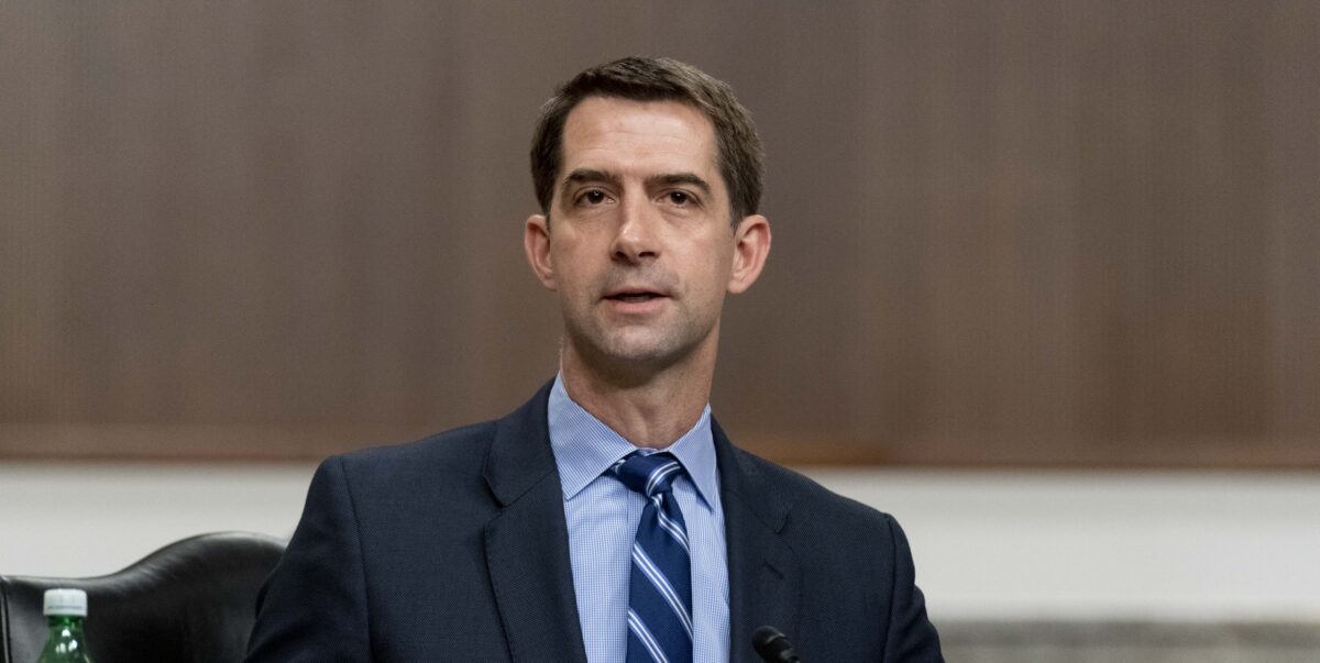 HOA KỲ TNS Tom Cotton