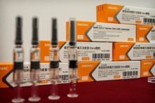 Chile: Chích vaccine hàng loạt vẫn phải phong tỏa thành phố thủ đô