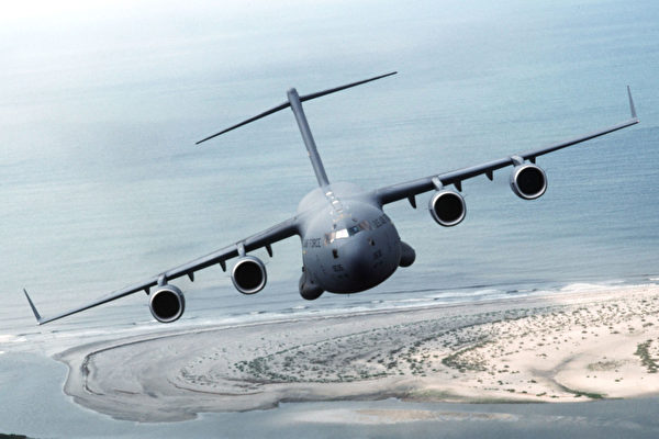 Phi cơ vận tải chiến lược C-17