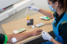 Nghiên cứu: Kháng thể sau mắc bệnh COVID-19 nhẹ có khả năng bảo vệ lâu dài