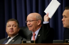 Một số thành viên Đảng Dân Chủ phát tín hiệu phản đối gói cơ sở hạ tầng lưỡng đảng