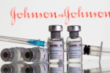 Liên minh Âu Châu liệt kê các rối loạn thần kinh hiếm gặp là tác dụng phụ của vaccine COVID-19 của hãng Johnson & Johnson
