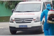 Tin Việt Nam ngày 17/7: 3,718 ca mắc mới, thêm 16 tỉnh/thành giãn cách xã hội theo Chỉ thị 16, Hà Nội đề nghị xét nghiệm toàn bộ nhân viên xe buýt, Grab dừng dịch vụ giao hàng từ TP. HCM đến 3 tỉnh, vùng áp thấp gây thời tiết nguy hiểm trên Biển Đông