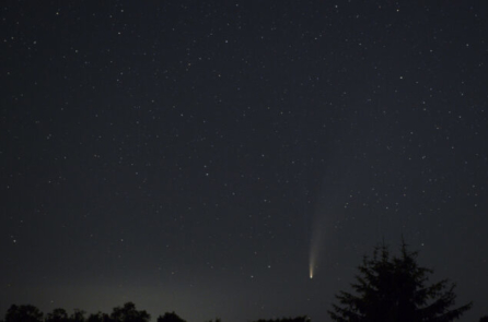 Các nhà thiên văn khám phá nguồn bùng nổ sóng vô tuyến