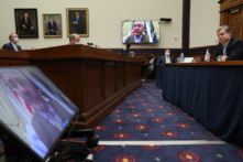 Dân biểu Louisiana ông Higgins cho biết ông bị nhiễm COVID-19 lần thứ hai