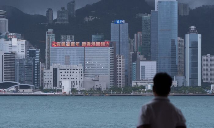 Báo cáo: Lời hứa của Trung Cộng đối với Hồng Kông bị “phá vỡ”