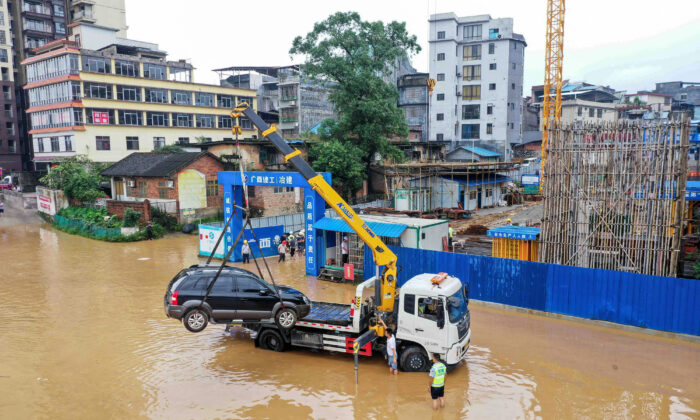 mưa lớn ở miền Nam Trung Quốc