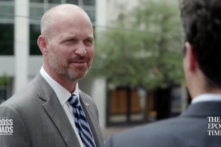 Bảo vệ Hiến pháp, ‘Không ai trong chúng ta có thể yêu những gì mà chúng ta không biết’