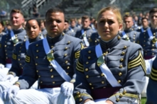 Sự suy yếu của quân đội Hoa Kỳ đang giúp sức cho Trung Cộng như thế nào?