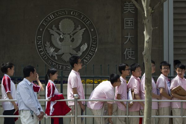Hơn 500 sinh viên Trung Quốc bị từ chối cấp thị thực vào Hoa Kỳ