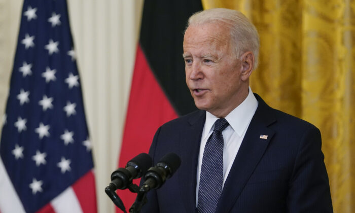 Tổng thống Biden phản đối việc bãi bỏ quyền tranh luận không giới hạn