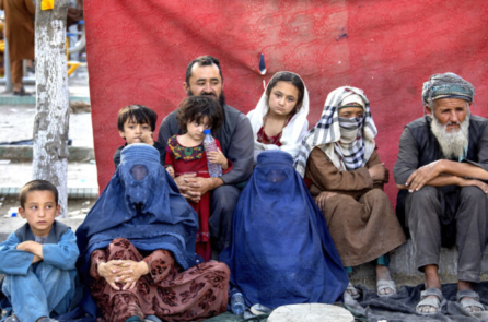 TT Biden cho phép chi thêm 500 triệu USD để di tản người tị nạn Afghanistan