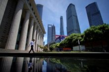 Quyền tự do kinh doanh giảm dần khi Trung Cộng mở rộng vai trò của mình trong các công ty