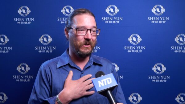 Chủ sở hữu một công ty truyền thông: Shen Yun là một trải nghiệm chuyển biến toàn diện
