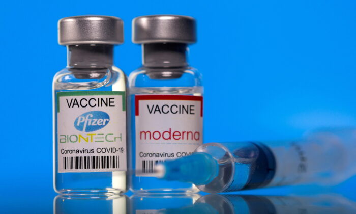 Pfizer tăng giá vaccine COVID