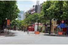 Việt Nam: Hà Nội tiếp tục giãn cách xã hội theo Chỉ thị 16 đến 6/9, Sài Gòn không để người dân di chuyển trong 7 ngày