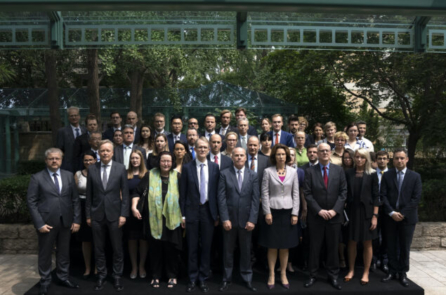 Bản kết án hà khắc đối với người Canada là kết quả của nhiều năm ‘định hướng sai lầm’ của Ottawa với Trung Quốc