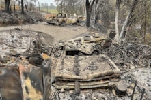 Hoa Kỳ chứng kiến đợt nắng nóng gay gắt khi cháy rừng tàn phá Bờ Tây