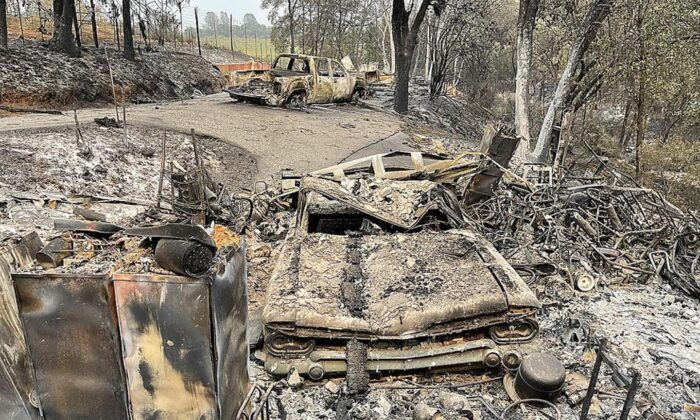 Hoa Kỳ chứng kiến đợt nắng nóng gay gắt khi cháy rừng tàn phá Bờ Tây