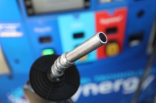 Hoa Kỳ: Giá xăng tăng lên mức cao nhất trong vòng bảy năm