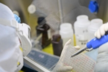 Mục tiêu của BGI: Tùy chỉnh loài người và vũ khí sinh hóa tổng hợp (Phần 1/3)