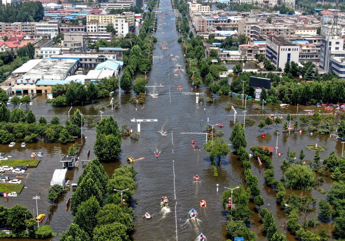 Hà Nam: Khan hiếm viện trợ cho người dân bị ảnh hưởng bởi lũ lụt