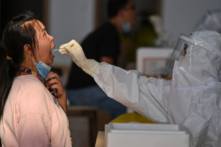 Trung Quốc công bố số ca nhiễm COVID-19 hàng ngày cao nhất trong đợt bùng phát hiện tại