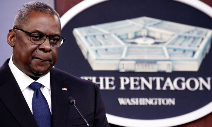 Bộ trưởng Quốc phòng: Hoa Kỳ không thể tập hợp ‘số lượng lớn’ người Mỹ ở Afghanistan