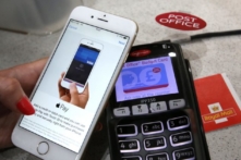 Úc xem xét quản lý dịch vụ thanh toán kỹ thuật số của Apple, Google, WeChat