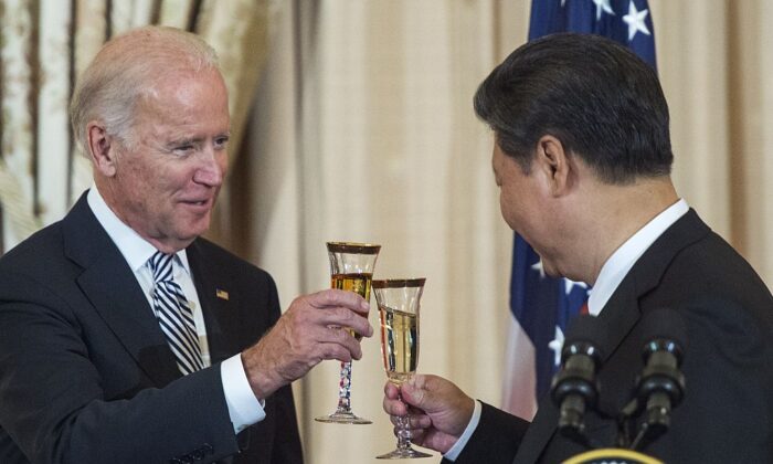Tổng thống Biden nên chuyển thuế quan hàng Trung Quốc từ nhà nhập cảng Hoa Kỳ sang nhà xuất cảng Trung Quốc