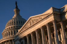 Người nộp thuế đang bị ăn trộm và Quốc hội không làm gì