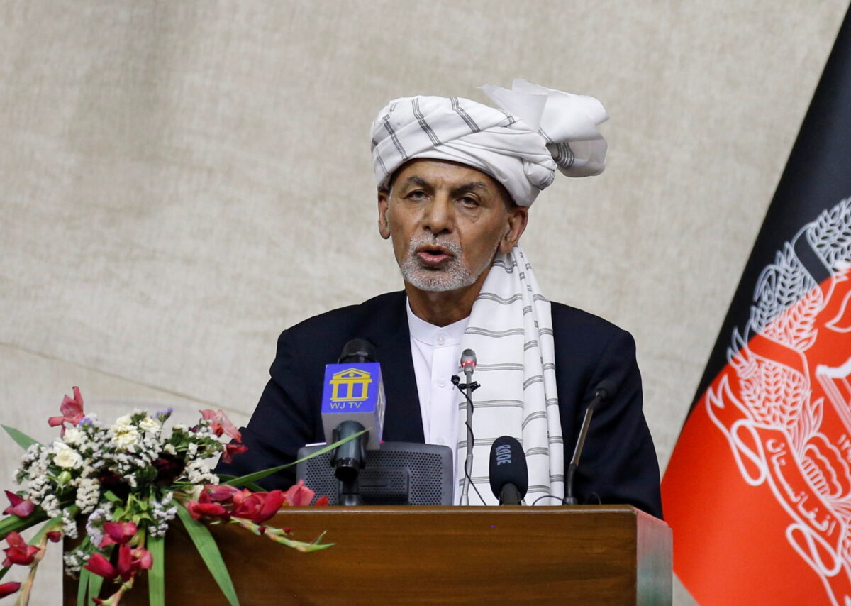 tổng thống Afghanistan đào thoát