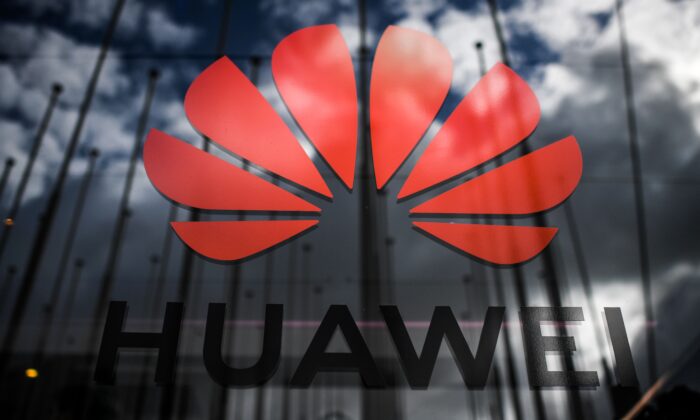 Hoa Kỳ buộc tội Huawei 