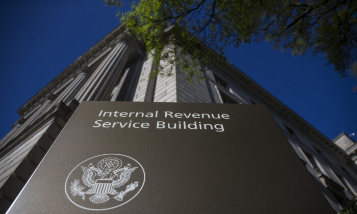 Tax Foundation: Các biện pháp cứu trợ do COVID-19 làm cho hệ thống thuế của Hoa Kỳ trở nên ‘luỹ tiến hơn’