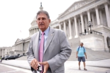 TNS. Joe Manchin: ‘Ngành công nghiệp than phải được cứu’