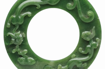 Vị thế thiêng liêng và cao quý của Ngọc bích trong văn hóa Trung Hoa