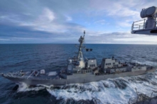 Chiến hạm Hoa Kỳ quá cảnh Eo biển Đài Loan sau cuộc tập trận tấn công của Trung Quốc