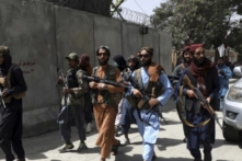 Afghanistan: Taliban bạo lực giải tán biểu tình ở Jalalabad, hàng ngàn người cố gắng tháo chạy khỏi Kabul