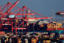 Nhập cảng tăng khiến thâm hụt thương mại của Hoa Kỳ đạt mức cao kỷ lục