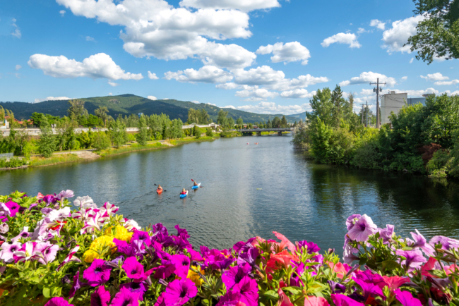 hồ nước phía bắc idaho