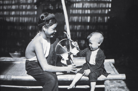 Trung thu trong ký ức và chuyện người thợ làm khuôn bánh truyền thống cuối cùng