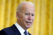 Tổng thống Biden yêu cầu bắt buộc chích vaccine COVID-19 cho nhân viên liên bang