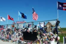 Những nhân viên cứu hộ chuyến bay số hiệu 93 nhớ lại thời nước Mỹ đồng lòng sau vụ tấn công 11/09