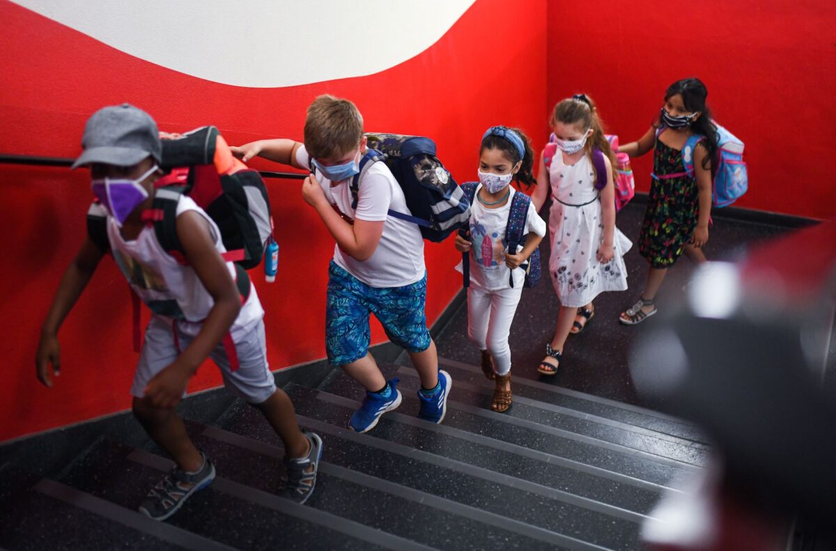 Các nghiên cứu phát hiện nhiễm virus Trung Cộng không ảnh hưởng đến chức năng phổi ở trẻ em và thanh niên