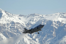 Chuyên gia thuế: Đề xuất ngân sách quân sự sẽ tốn thêm 1.2 ngàn tỷ USD trong 10 năm