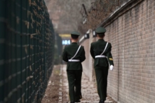 Người dân Trung Quốc bị bịt miệng khi thân nhân tử vong sau khi chích vaccine