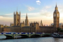 Đại sứ Trung Quốc bị cấm vào Quốc hội Anh Quốc