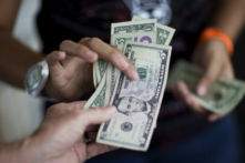 Nhà kinh tế: Tăng lương mạnh góp phần làm tăng mối lo ngại về lạm phát đang gia tăng